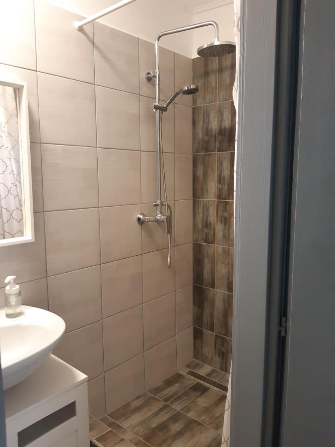 Nora Apartman Gyula Exteriör bild